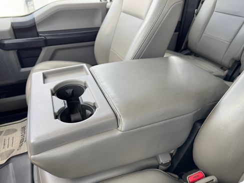 Used 2015 Ford F150 XL w/ Equipment Group 101A Mid AWD/4WD image 22