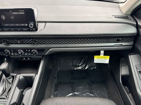 Used 2023 Honda Accord LX image 30
