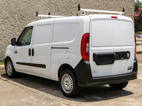 Used 2019 RAM ProMaster City Tradesman FWD image 11