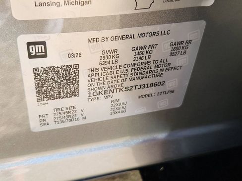 New 2026 GMC Acadia Denali Ultimate w/ LPO, Floor Liner Package AWD/4WD image 12