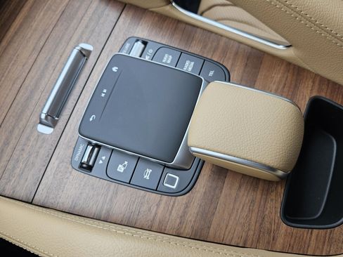 New 2026 Mercedes-Benz GLE 450 4MATIC image 37