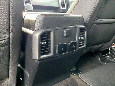 Used 2018 Ford F150 XLT w/ Equipment Group 302A Luxury AWD/4WD image 30