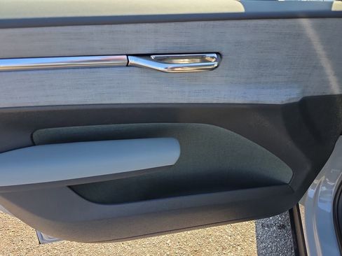 New 2026 Volvo EX30 Cross Country Ultra image 10