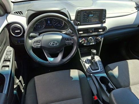 Used 2020 Hyundai Kona SEL AWD/4WD image 2