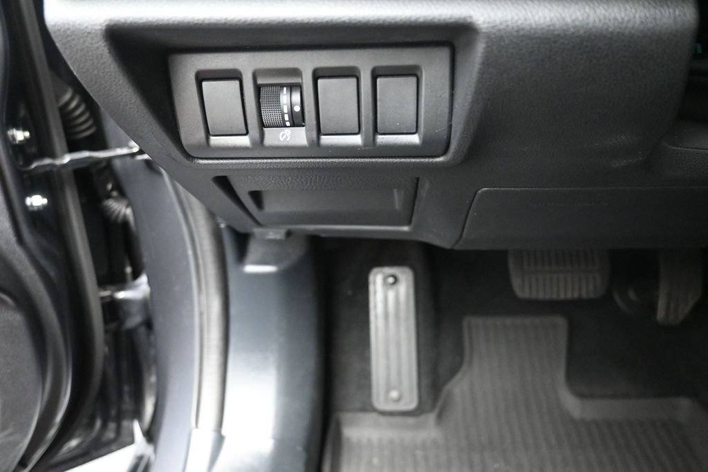 Used 2021 Subaru Outback Premium AWD/4WD image 16
