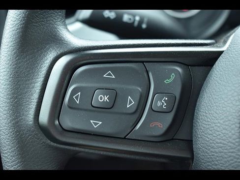 New 2025 Jeep Gladiator Sport image 22