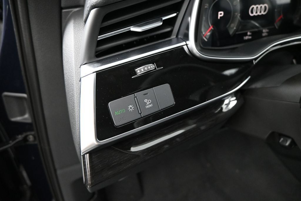 New 2026 Audi Q7 2.0T Premium Plus AWD/4WD image 7