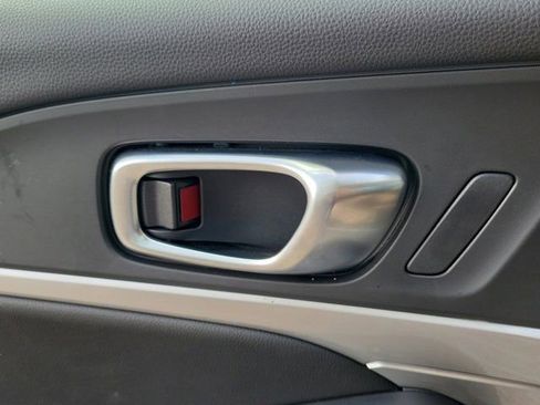 Used 2025 Acura Integra FWD image 13