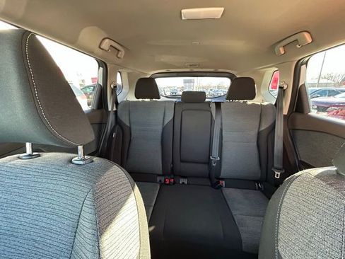 Used 2023 Nissan Rogue SV image 28