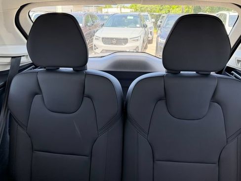New 2026 Volvo XC90 B5 Core AWD/4WD image 15