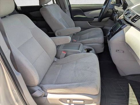 Used 2016 Honda Odyssey SE image 30