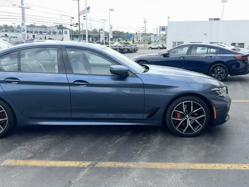 Used 2023 BMW 530i xDrive w/ M Sport Package AWD/4WD image 3