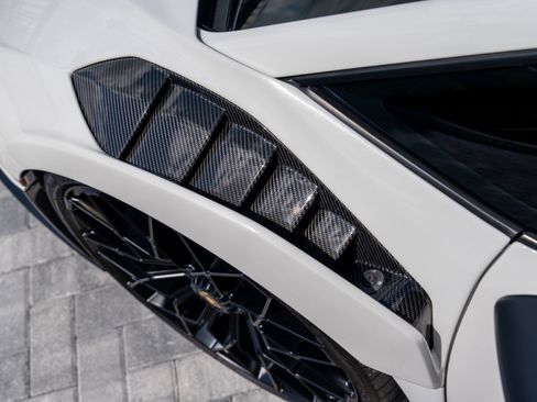 Used 2021 Lamborghini Huracan STO RWD image 54
