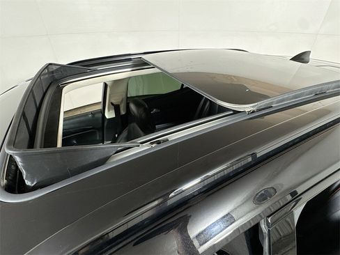 Certified 2023 Buick Envision Essence w/ Sport Touring Package image 19