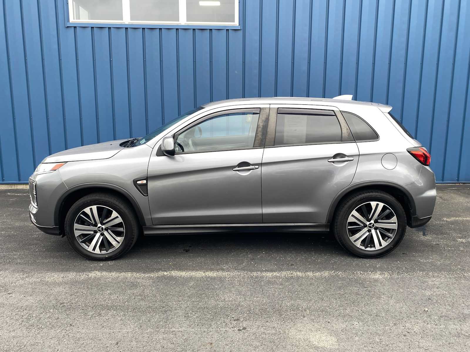 Used 2022 Mitsubishi Outlander Sport ES AWD/4WD image 16