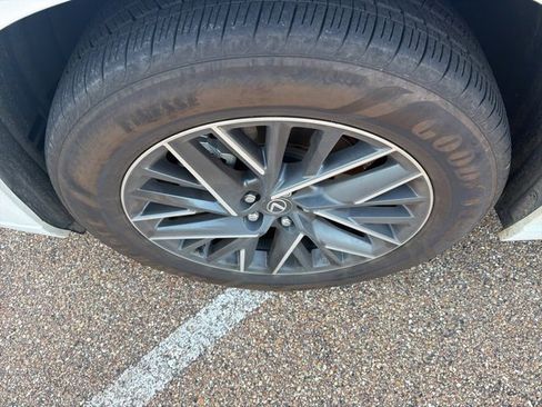 Used 2025 Lexus TX 350 AWD image 4