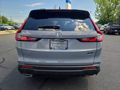 Used 2024 Honda CR-V Sport Touring image 5