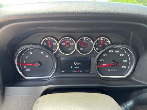 Used 2022 Chevrolet Silverado 2500 Custom w/ Custom Value Package AWD/4WD image 16