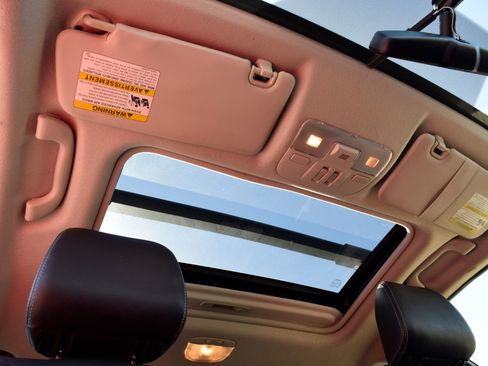 Used 2013 Subaru Crosstrek 2.0i Limited image 24