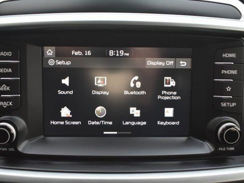 Used 2020 Kia Sorento AWD V6 image 24