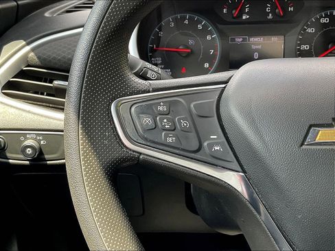 Used 2023 Chevrolet Malibu LT FWD image 12