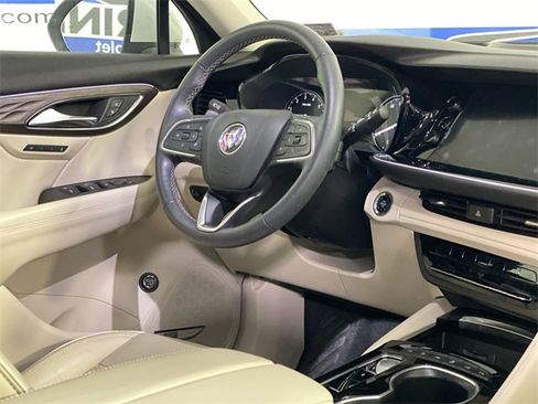 Used 2021 Buick Envision Avenir w/ Technology Package II image 10