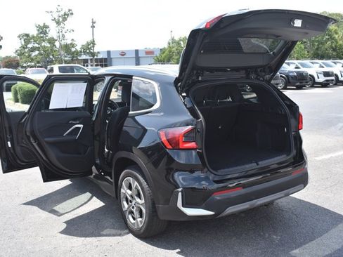 Used 2023 BMW X1 xDrive28i AWD/4WD image 17