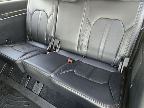 Used 2019 Ford Expedition Platinum RWD image 29