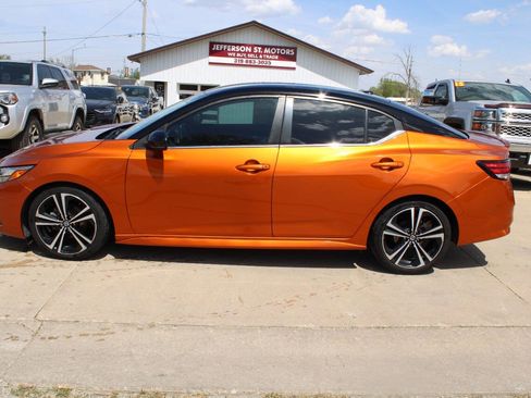 Used 2020 Nissan Sentra SR w/ Electronics Package FWD image 1
