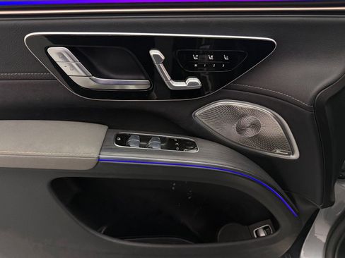 Certified 2023 Mercedes-Benz EQS 580 4MATIC SUV image 11