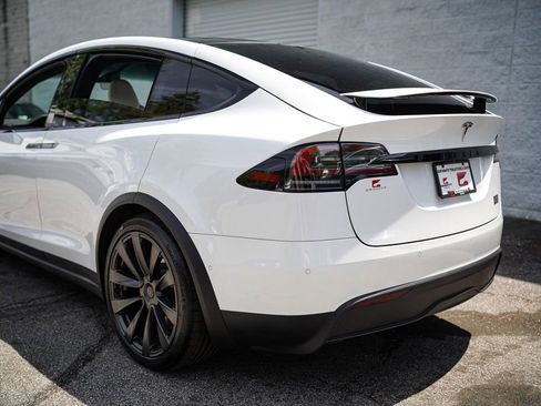 Used 2022 Tesla Model X Plaid AWD/4WD image 13