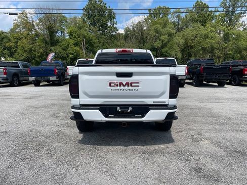 Used 2024 GMC Canyon Elevation w/ Convenience Package RWD image 6