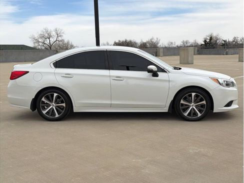 Used 2015 Subaru Legacy 3.6R Limited w/ Popular Package #4 image 9