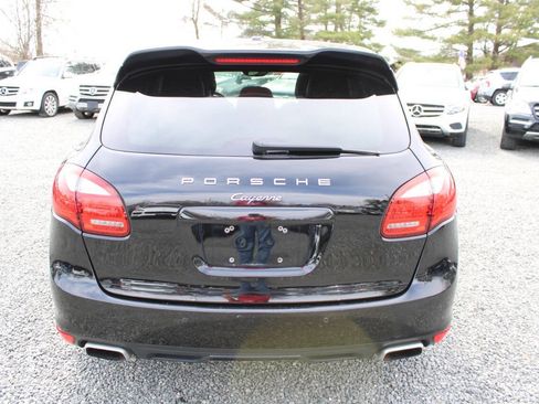 Used 2014 Porsche Cayenne image 8