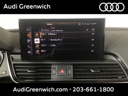 Used 2023 Audi Q5 2.0T Premium w/ Convenience Package AWD/4WD image 18