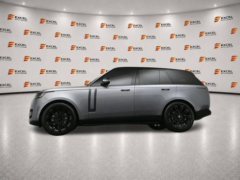 Used 2024 Land Rover Range Rover SE AWD/4WD image 43