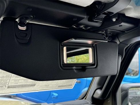 New 2026 Jeep Gladiator Sport image 9