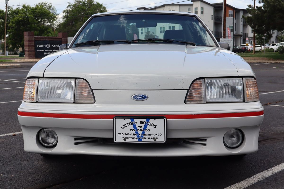 Used 1988 Ford Mustang GT RWD image 13