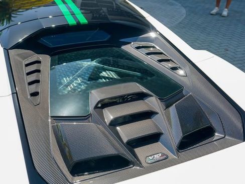 Used 2023 Lamborghini Huracan Tecnica RWD image 49