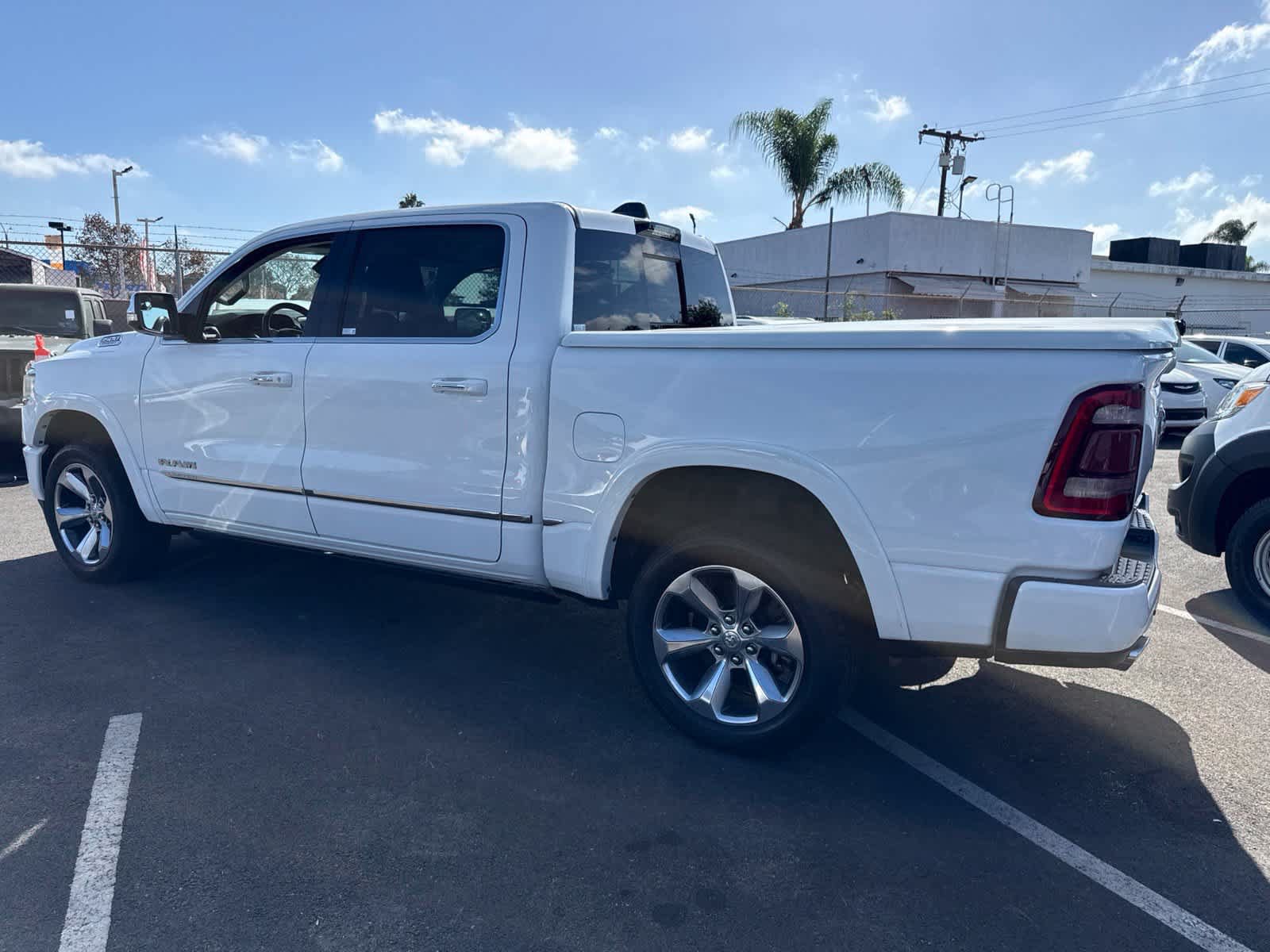 Used 2022 RAM 1500 Limited AWD/4WD image 16