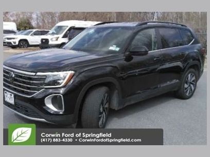 Used 2025 Volkswagen Atlas SE