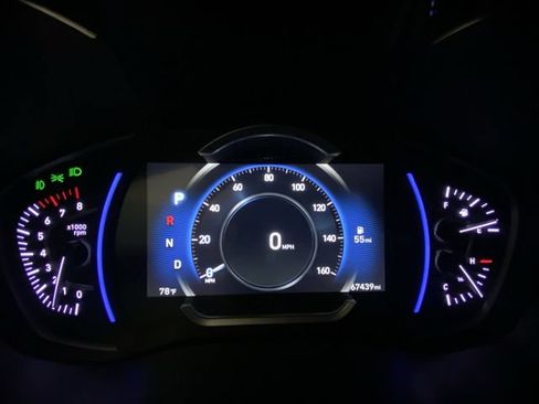 Used 2019 Hyundai Santa Fe SEL FWD image 15