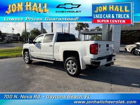 Used 2019 Chevrolet Silverado 2500 LTZ w/ Duramax Plus Package AWD/4WD image 6