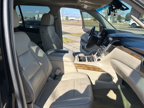 Used 2016 GMC Yukon Denali w/ Open Road Package image 10