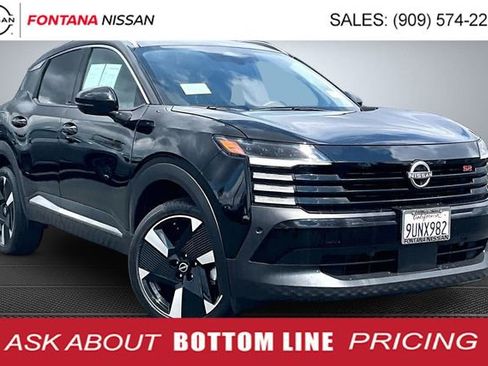 Certified 2025 Nissan Kicks SR AWD/4WD image 1