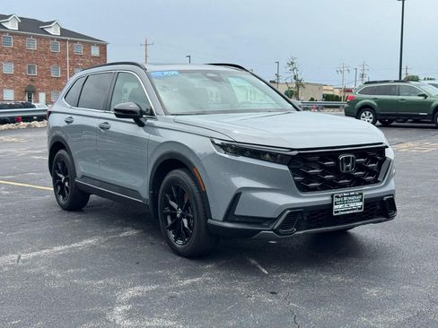 Used 2025 Honda CR-V Sport-L image 2