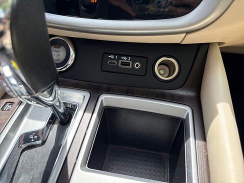 Used 2019 Nissan Murano Platinum w/ Cargo Package image 28