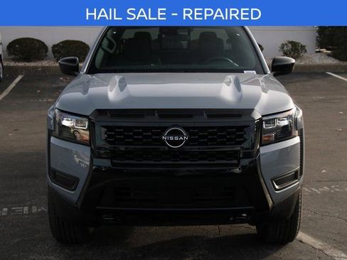 New 2026 Nissan Frontier SV w/ Tow Package AWD/4WD image 8