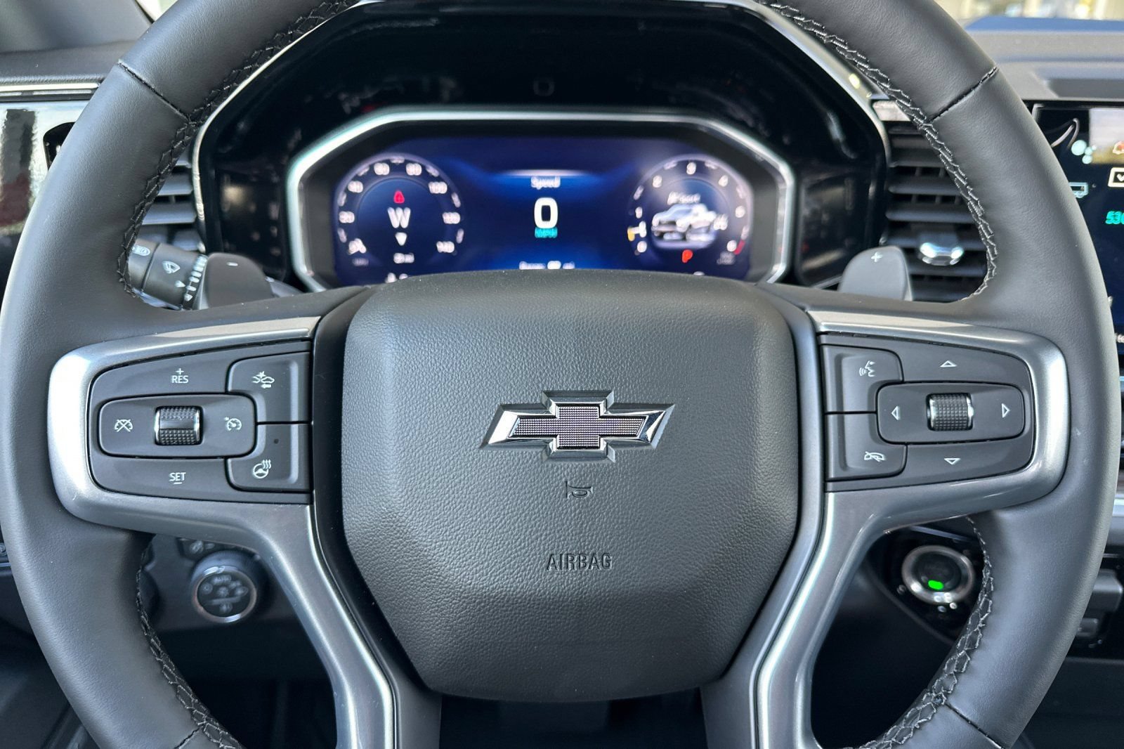 New 2026 Chevrolet Silverado 1500 LT Trail Boss w/ Dark Appearance Package AWD/4WD image 24