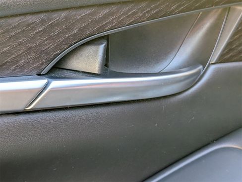 Used 2023 INFINITI QX60 Sensory w/ Vision Package image 29